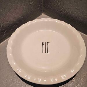 Rae Dunn Magenta Ceramic 10" Pie Plate